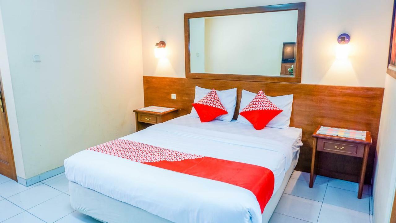 Oyo 1488 Hotel Cemara Asri Lembang Exterior photo